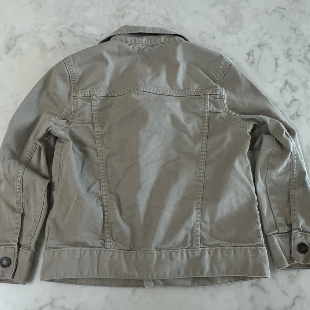GAP Kids Girls Tan Denim Jacket. Size Small.